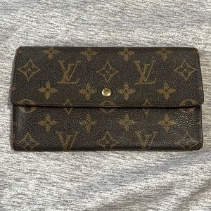 LV international monogram wallet